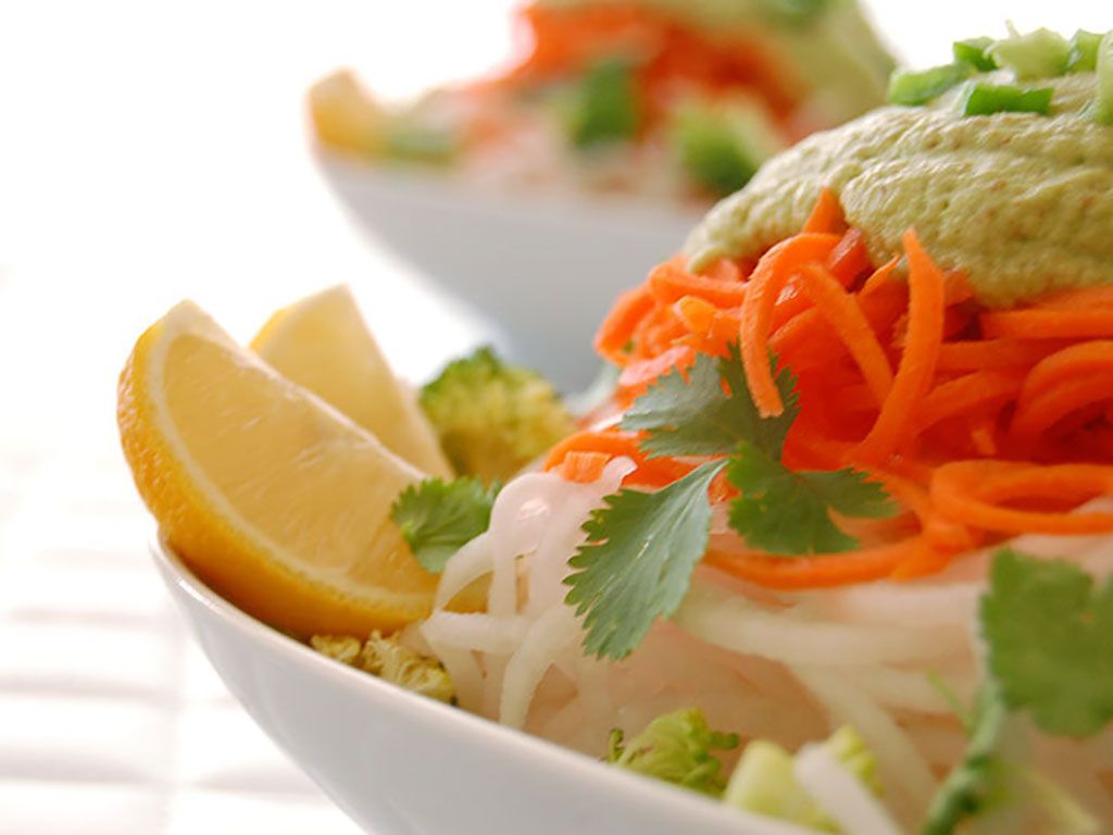 L'image peut contenir Plante Nourriture Nouille Pâtes Fruit Orange Agrumes Repas et Produits