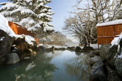 Étiquette des Onsen 101 : Ce que vous devez savoir sur les bains publics du Japon