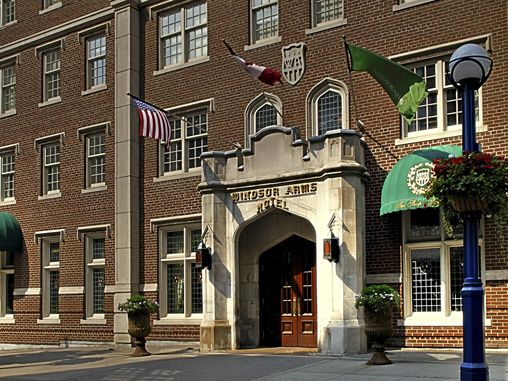Séjour de luxe à l’Hôtel Windsor Arms, Toronto